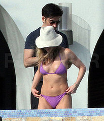Jennifer Aniston Bikini Pictures in Cabo With Chelsea Handler on Thanksgiving Jennifer Aniston Bikini Pictures in Cabo With Chelsea Handler on Thanksgiving
