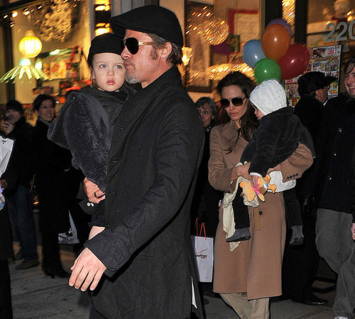 Pictures of Knox and Vivienne Jolie-Pitt Pictures of Knox and Vivienne Jolie-Pitt