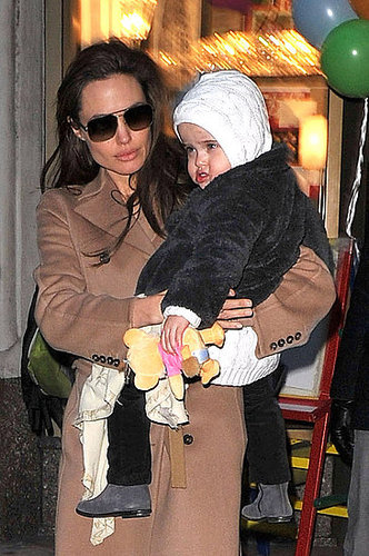 Pictures of Knox and Vivienne Jolie-Pitt Pictures of Knox and Vivienne Jolie-Pitt