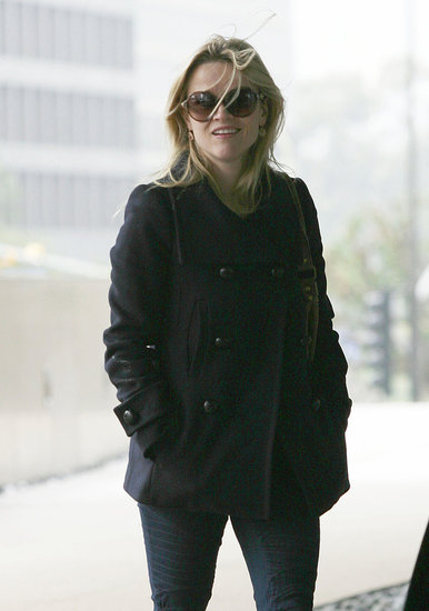 Reese Witherspoon Greets How Do You Know Opening Weekend With a Smile Reese Witherspoon Greets How Do You Know Opening Weekend With a Smile