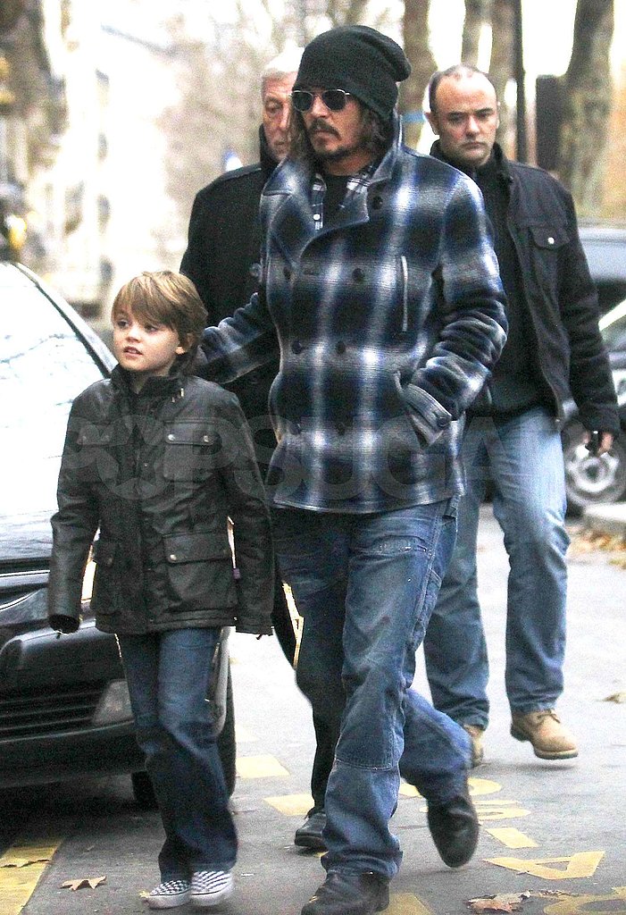 Johnny Depp Goes Holiday Shopping With Son Jack! Johnny Depp Goes Holiday Shopping With Son Jack!