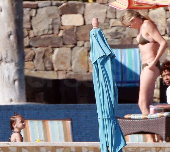 Cameron Breaks Out Her Bikini to Join A Rod and His Daughters at the Pool! Cameron Breaks Out Her Bikini to Join A Rod and His Daughters at the Pool!