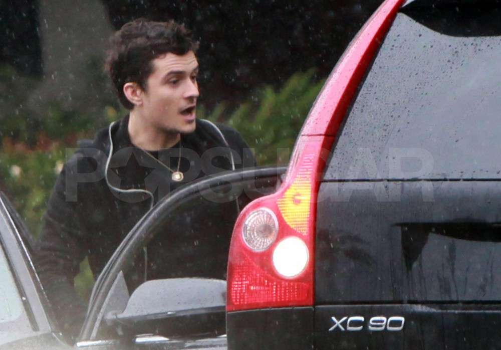 Orlando Trades His Bike For Bigger Wheels in Rainy LA Orlando Trades His Bike For Bigger Wheels in Rainy LA