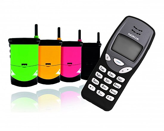 Photos of Lekki's Nokia 3210 and Motorola StarTAC
