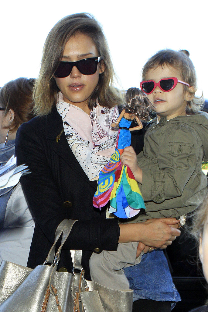 Jessica Alba Brings Her Similarly Stylish Daughter Honor on a NYE Adventure Jessica Alba Brings Her Similarly Stylish Daughter Honor on a NYE Adventure
