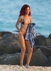 Rihanna Bikini Pictures in Barbados for Christmas