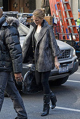 Pictures of Blake Lively on Set of Gossip Girl as She is Confirmed as Face of Chanel Pictures of Blake Lively on Set of Gossip Girl as She is Confirmed as Face of Chanel