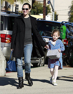 Pictures of Jennifer Garner in LA With Daughter Violet