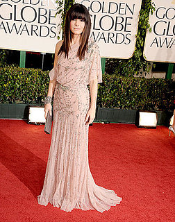 Pictures of Sandra Bullock Arriving at the 2011 Golden Globes 2011-01-16 17:06:18