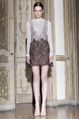 Maria Grazia Chiuri and Pier Paolo Piccioli's "Techno Couture" Pre-Fall 2011 Collection For Valentino Maria Grazia Chiuri and Pier Paolo Piccioli's "Techno Couture" Pre-Fall 2011 Collection For Valentino