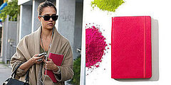 Jessica Alba With a Barnes & Noble Nookcolor Jessica Alba With a Barnes & Noble Nookcolor