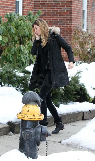 Gisele and Tom Make Their Way Through a Snowy Football Season Gisele and Tom Make Their Way Through a Snowy Football Season