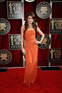 Pictures of Sarah Hyland at 2011 Screen Actors Guild Awards 2011-01-30 16:08:07