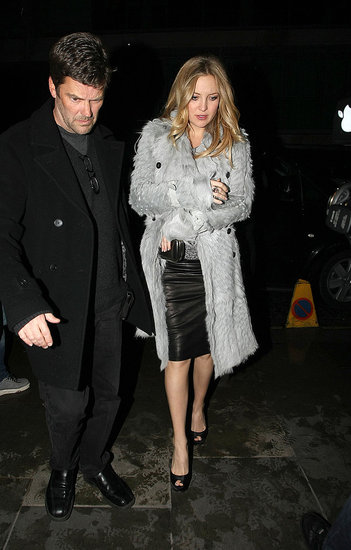 Pregnant Kate Hudson Dines Out With Goldie and Kurt Amid Engagement Speculation Pregnant Kate Hudson Dines Out With Goldie and Kurt Amid Engagement Speculation