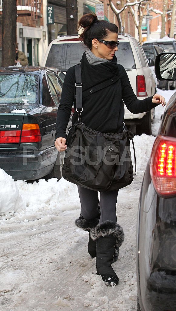 Sandra Bullock Steps Out in NYC While Award Season Rolls On Sandra Bullock Steps Out in NYC While Award Season Rolls On