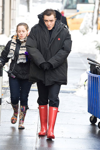 Pictures of Gossip Girl Cast in the New York Snow