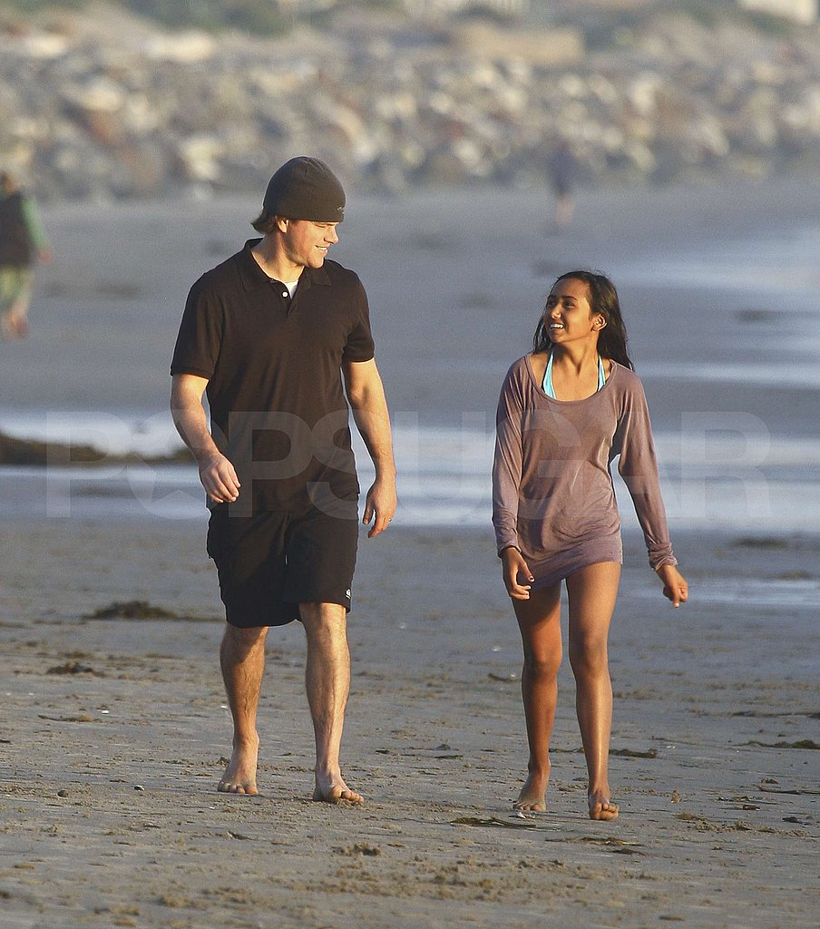Matt Damon Is the Life of the Malibu Beach Party — With Sandwiches! Matt Damon Is the Life of the Malibu Beach Party — With Sandwiches!