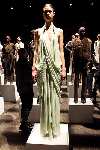 Fall 2011 New York Fashion Week: Halston 2011-02-15 19:57:14
