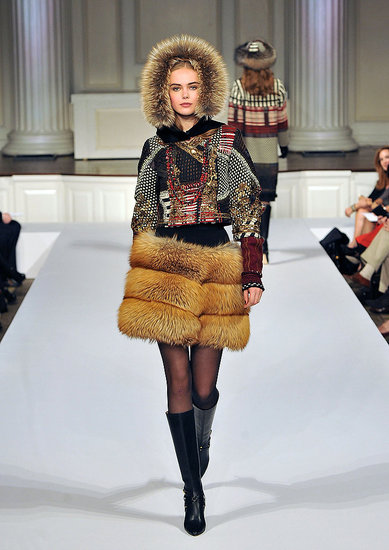 Fall 2011 New York Fashion Week: Oscar de la Renta 2011-02-16 16:10:43