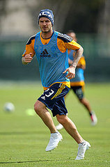 Pictures of David Beckham Practicing Soccer With the LA Galaxy Pictures of David Beckham Practicing Soccer With the LA Galaxy