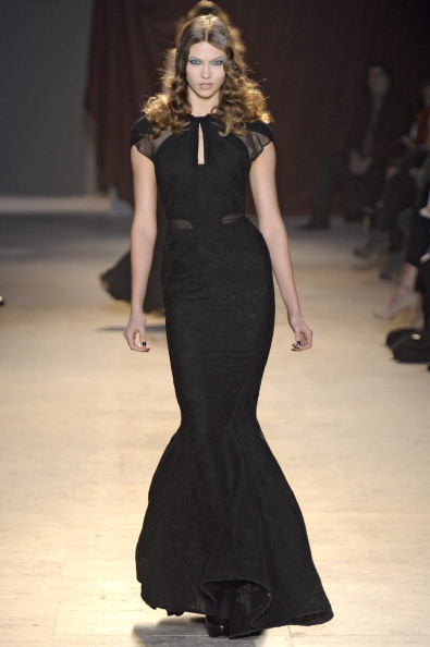 Fall 2011 Paris Fashion Week: Zac Posen Fall 2011 Paris Fashion Week: Zac Posen