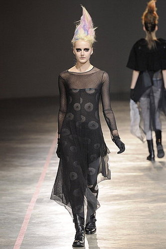 Fall 2011 Paris Fashion Week: Yohji Yamamoto