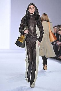 Fall 2011 Paris Fashion Week: Chloé 2011-03-07 10:09:07