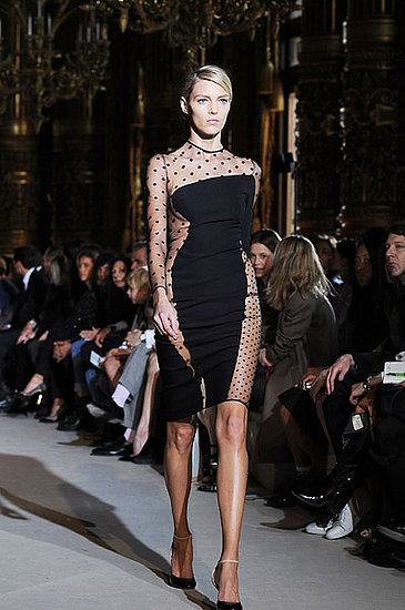 Photos of Stella McCartney Autumn 2011 at Paris Fashion Week 2011-03-07 07:50:22 Photos of Stella McCartney Autumn 2011 at Paris Fashion Week 2011-03-07 07:50:22