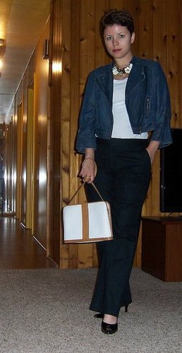 Simple Outfit, Statement Necklace