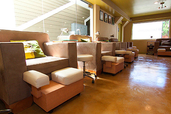 Bellacures: Beautiful Nails in a Spotless Salon