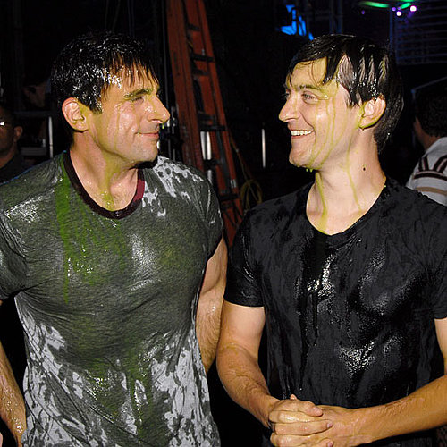 Steve Carell and Tobey Maguire proudly shared a slimey moment in 2007.
Steve Carell and Tobey Maguire proudly shared a slimey moment in 2007.
