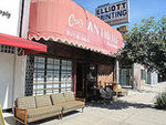 Cruz Antiques