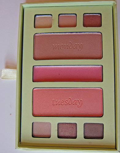 Trying a New Makeup Look Every Day With Pixi Wakeup Makeup 2011-04-11 12:05:21