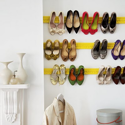 Install architectural plaster moldings as picture-perfect rails for your high heels. Paint the moldings to turn them into a focal point!
Source Install architectural plaster moldings as picture-perfect rails for your high heels. Paint the moldings to turn them into a focal point!
Source