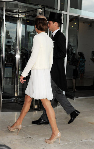 Prince William and Lovely Kate Middleton Join the Queen and Family at the Epsom Derby Prince William and Lovely Kate Middleton Join the Queen and Family at the Epsom Derby