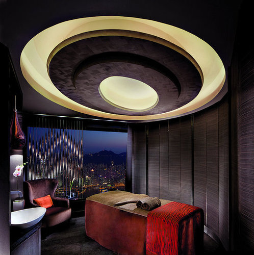 The Highest Spa in the World Opens in Hong Kong 2011-06-14 13:16:13