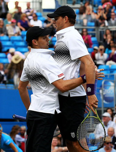 Who could resist these unbeatable twins! Bob and Mike Bryan are always stylin' on and off the court
Who could resist these unbeatable twins! Bob and Mike Bryan are always stylin' on and off the court
