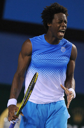 Gael Monfils is one of the best dressed male tennis players as seen here in his white and blue shirts and shorts.
Gael Monfils is one of the best dressed male tennis players as seen here in his white and blue shirts and shorts.