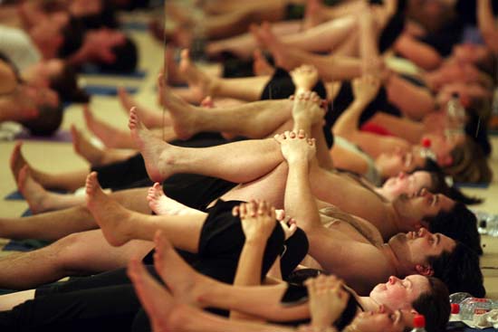 Bikram Yoga Seacliff: 26 Poses in Healing Heat