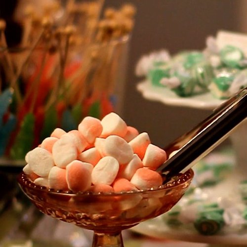 How to Create a Candy Buffet