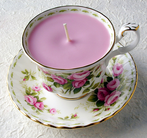 Make a Crayon Candle Make a Crayon Candle