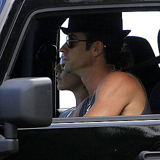 Jennifer Aniston Pictures With Justin Theroux Getting Hawaiian Treats