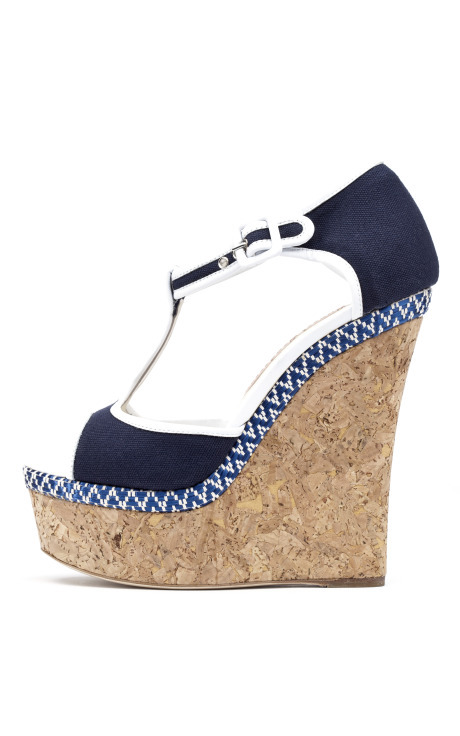 Kalit Wedge, $950 Kalit Wedge, $950