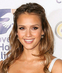 Jessica Alba Exercising Two Weeks After Giving Birth