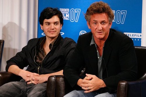 Emile Hirsch and director Sean Penn chatted with reporters during their 2007 Into the Wild press conference.
Emile Hirsch and director Sean Penn chatted with reporters during their 2007 Into the Wild press conference.