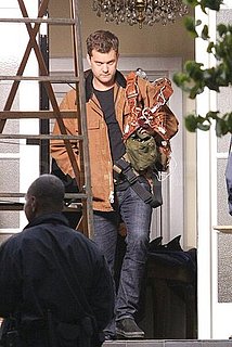 Joshua Jackson Shoots Fringe in Vancouver Pictures
