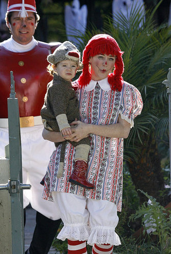 Alyson Hannigan, Satyana Denisof, and Alexis Denisof Alyson Hannigan, Satyana Denisof, and Alexis Denisof