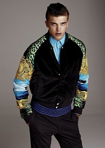 The Versace For H&M Collection Hits Stores Tomorrow — See The Complete Collection One Last Time! The Versace For H&M Collection Hits Stores Tomorrow — See The Complete Collection One Last Time!