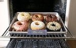 Holiday Treats at Fōnuts