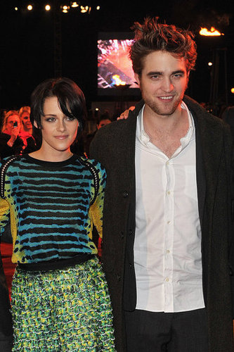 Kristen Stewart leaned on Robert Pattinson in her Proenza Schouler outfit at a New Moon UK fan event in November 2009.
Kristen Stewart leaned on Robert Pattinson in her Proenza Schouler outfit at a New Moon UK fan event in November 2009.